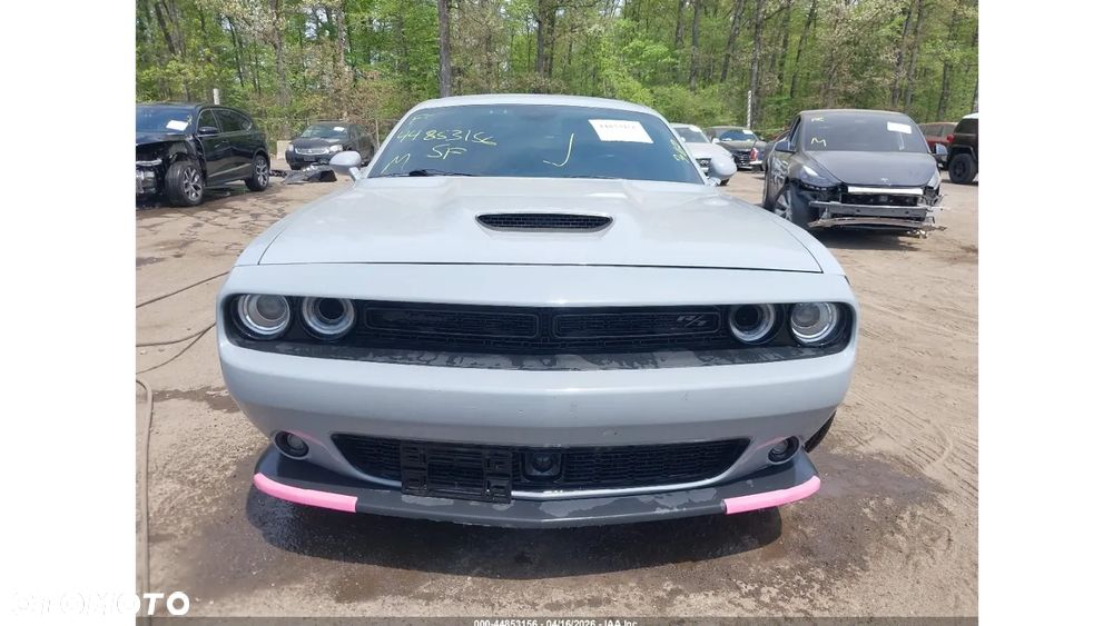 Dodge Challenger 5.7 R/T - 2