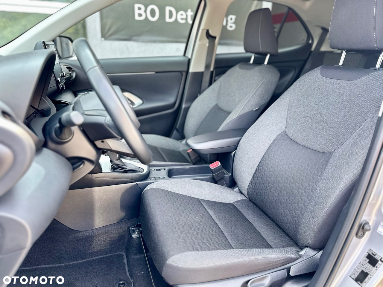 Toyota Yaris Cross Hybrid 1.5 Comfort - 14