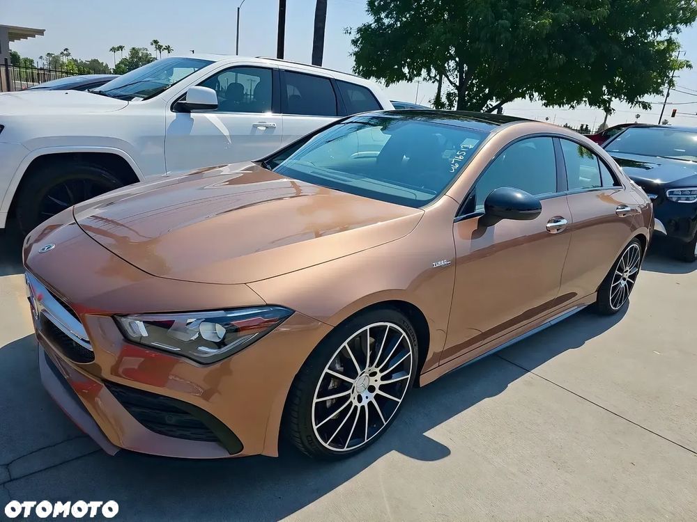 Mercedes-Benz CLA AMG 35 4-Matic 7G-DCT - 3