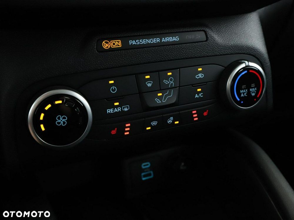 Ford Kuga 2.0 TDCi 4x2 Cool & Connect - 29