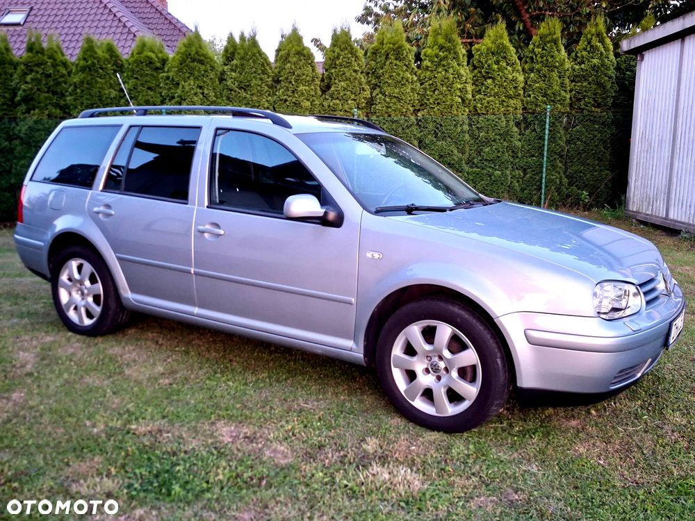 Volkswagen Golf - 3