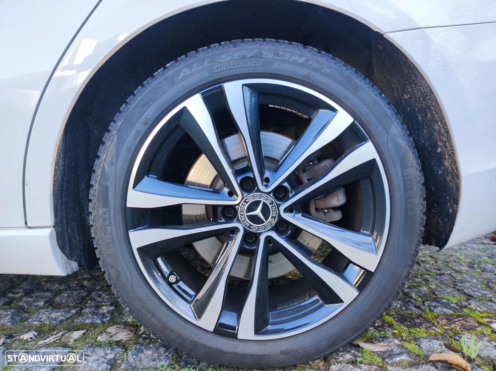 Mercedes-Benz A 250 Limousine e 8G-DCT Progressive - 10