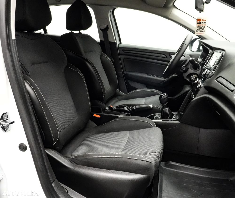 Renault Megane TCe 140 GPF Equilibre - 15