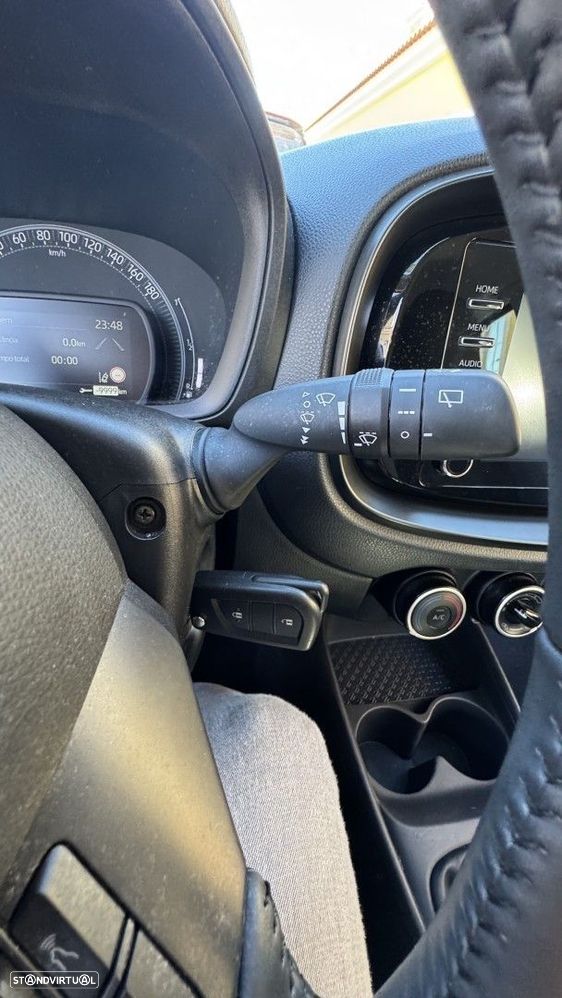 Toyota Aygo 1.0 X-Play Plus - 17