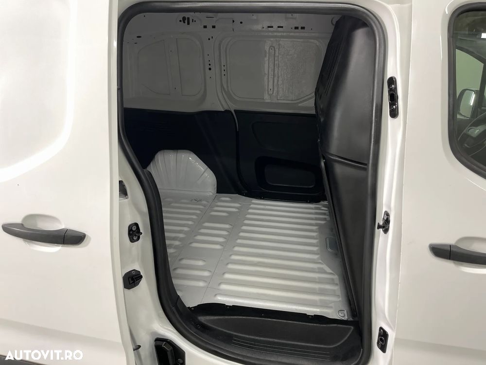 Peugeot Partner - 10