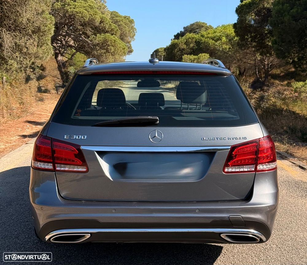 Mercedes-Benz E 300 Bluetec Hybrid Avantgarde - 7