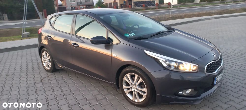 Kia Ceed 1.6 GDI S - 3