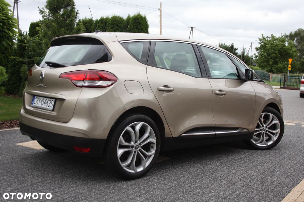 Renault Scenic - 4