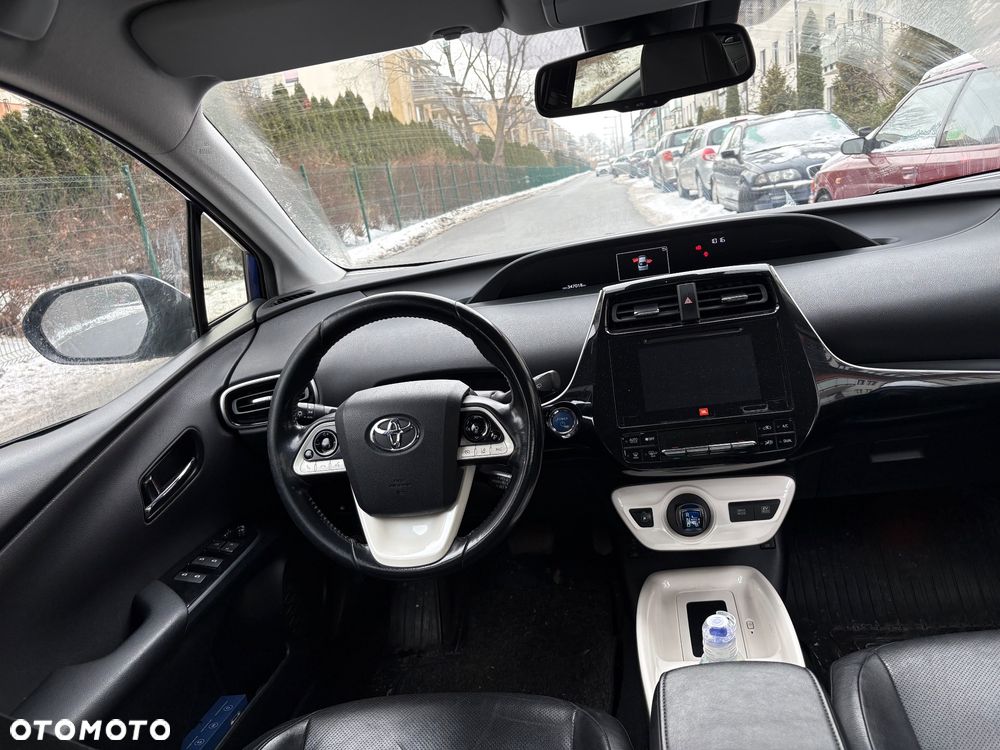 Toyota Prius 1.8 Hybrid Prestige - 14