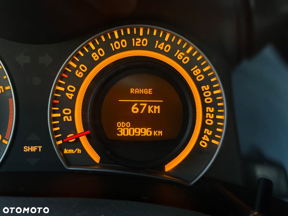 Toyota Auris 1.4 D-4D - 16