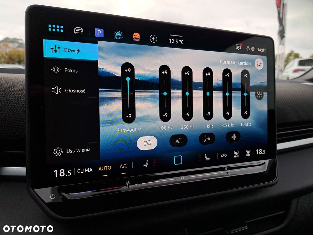 Volkswagen T-Roc 1.5 eTSI R-Line DSG - 32
