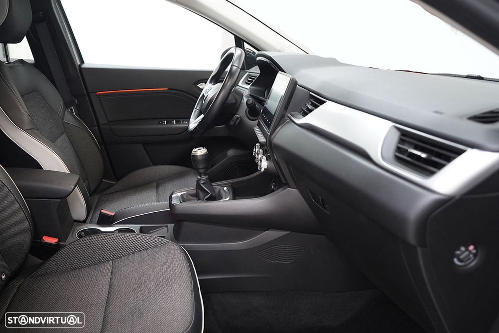 Renault Captur 1.0 TCe Techno Bi-Fuel - 22