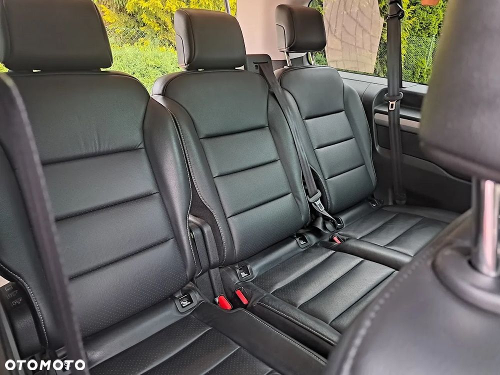 Peugeot Traveller 2.0 BlueHDi Long Business - 12