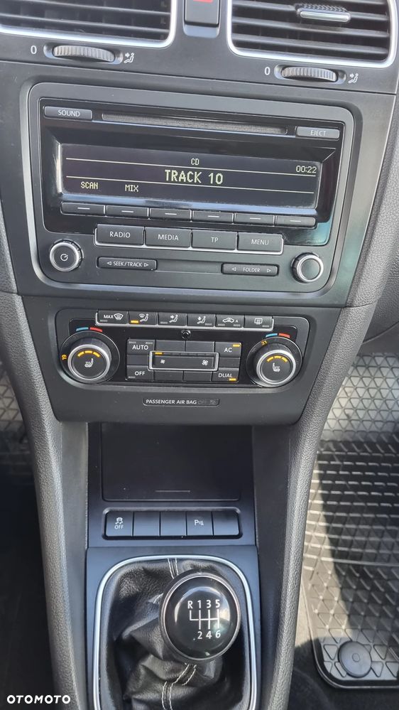 Volkswagen Golf 1.2 TSI BlueMotion Technology MATCH - 20