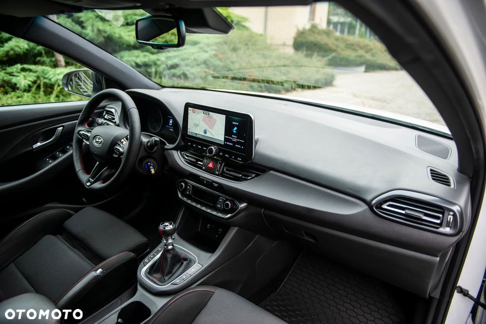 Hyundai i30 1.5 T-GDI 48V-Hybrid N-Line - 24