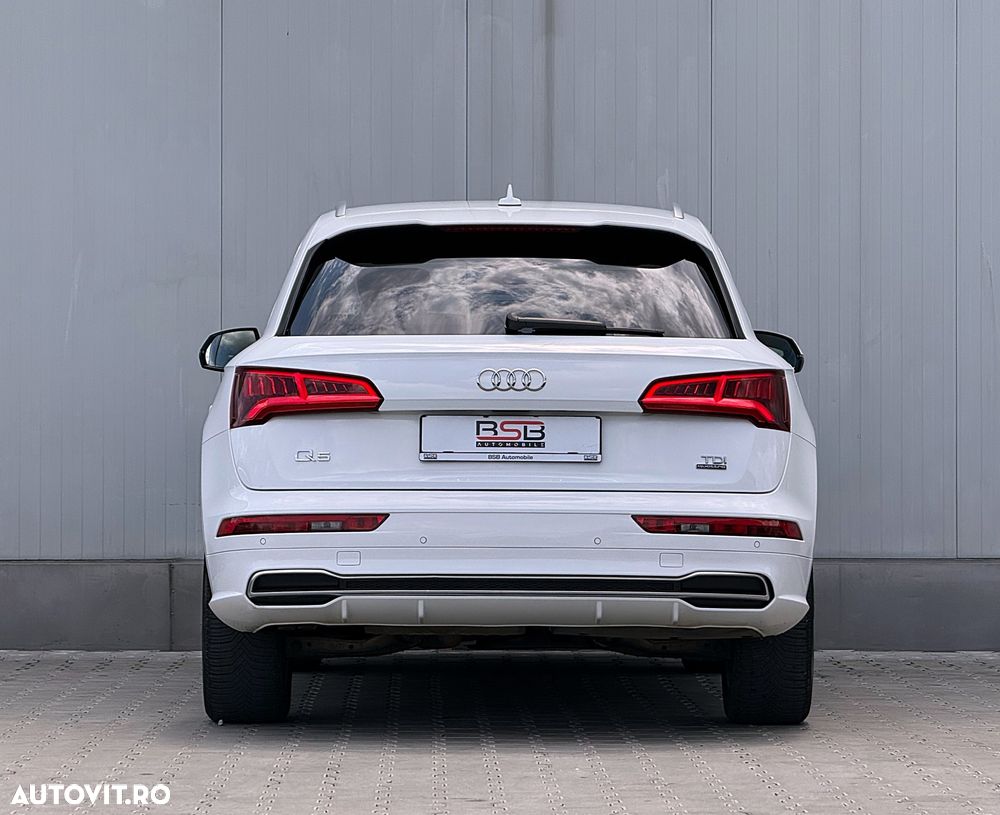 Audi Q5 2.0 40 TDI quattro S tronic Design - 16