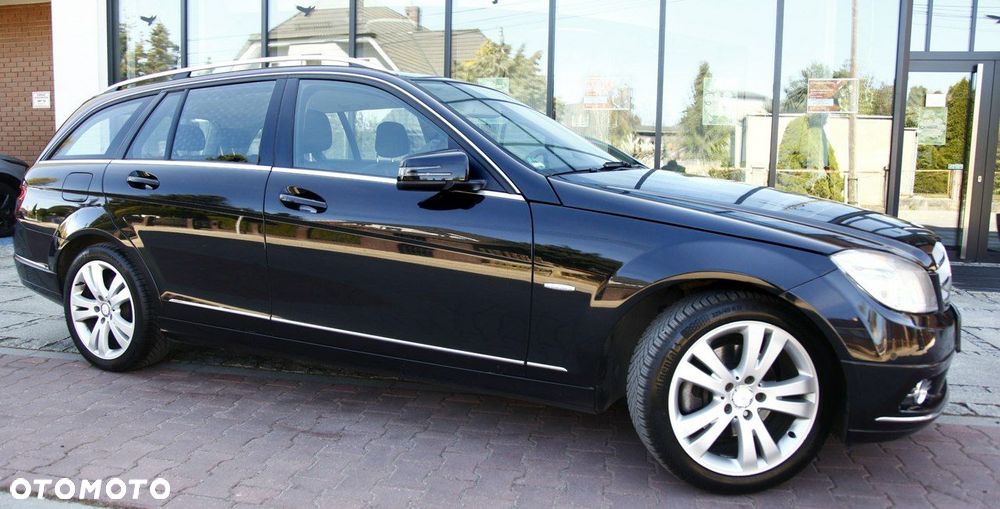 Mercedes-Benz Klasa C 200 7G-TRONIC Avantgarde Edition - 30