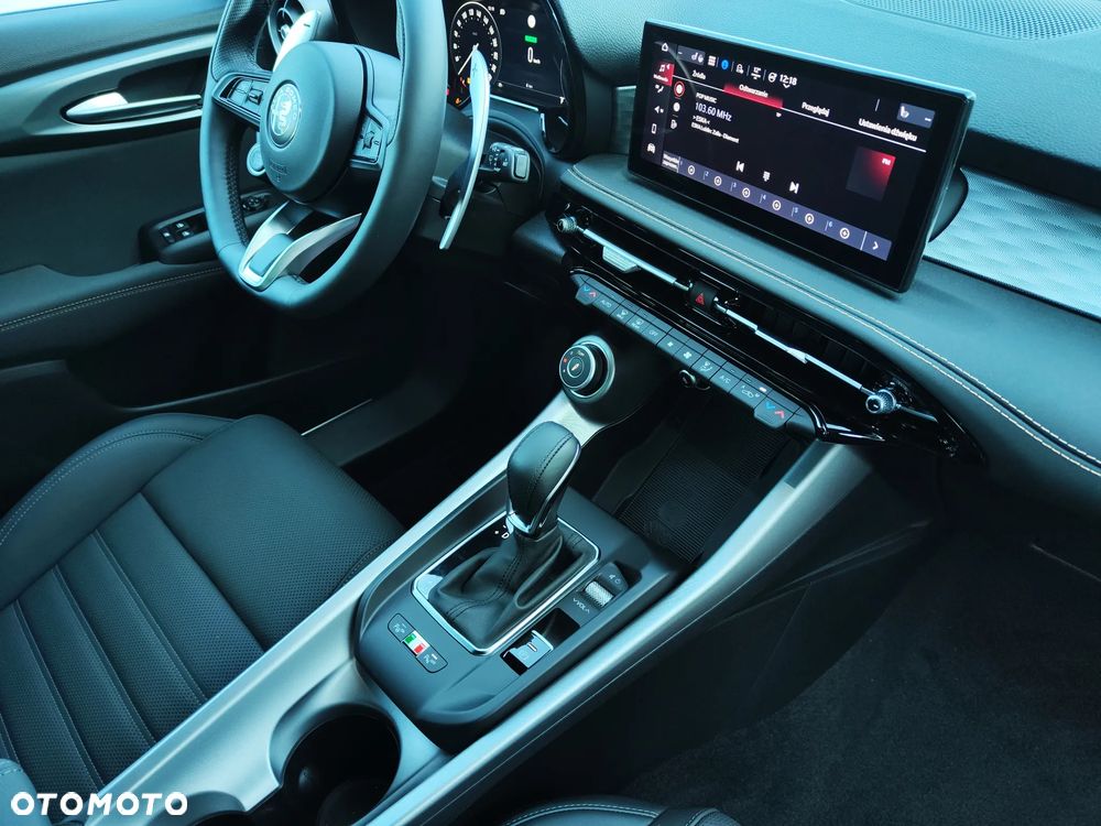 Alfa Romeo Tonale 1.3 PHEV Q4 Veloce - 20