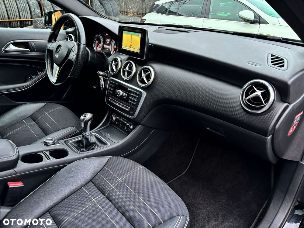 Mercedes-Benz Klasa A 180 Urban - 27