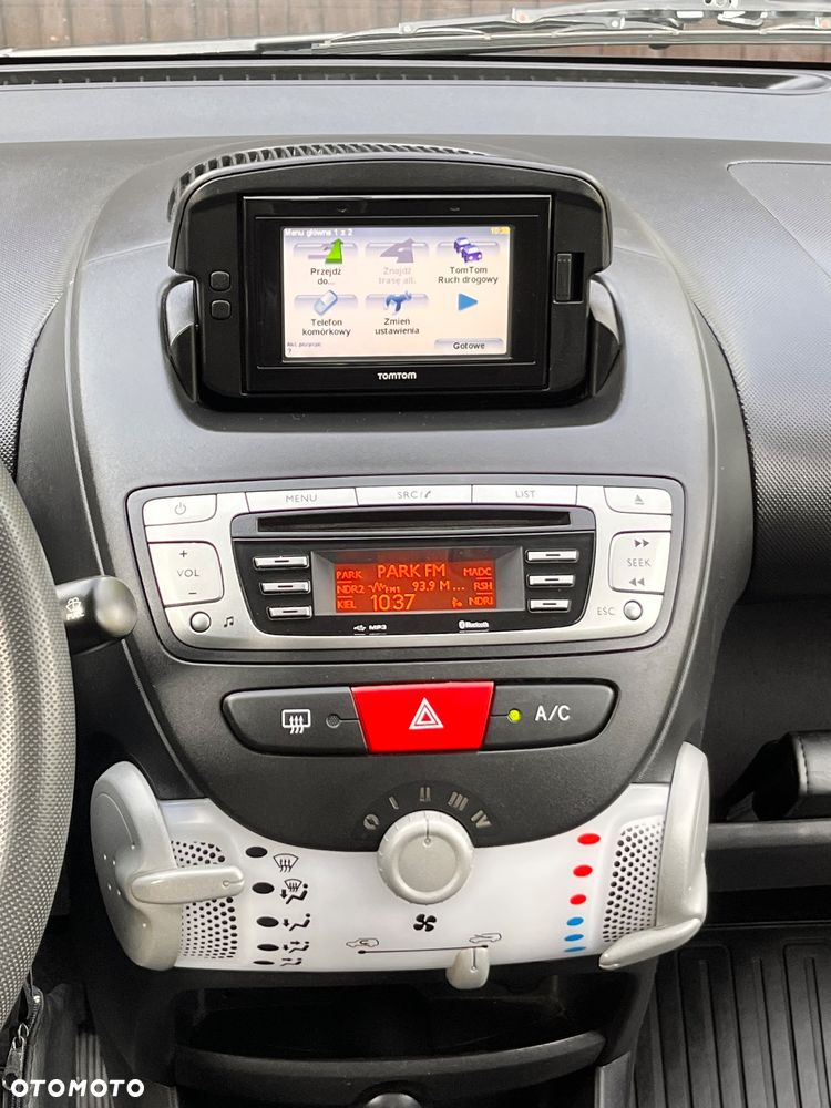 Toyota Aygo - 12