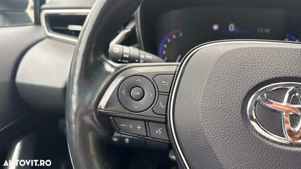 Toyota Corolla 1.8 HSD Dynamic - 15