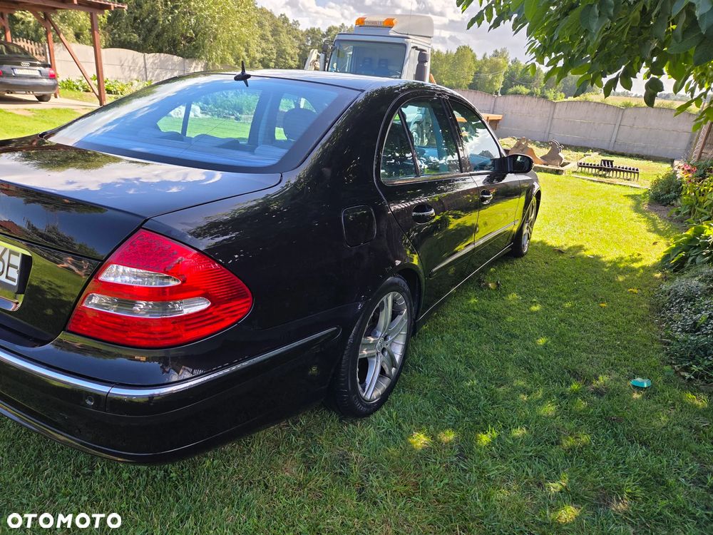 Mercedes-Benz Klasa E - 15