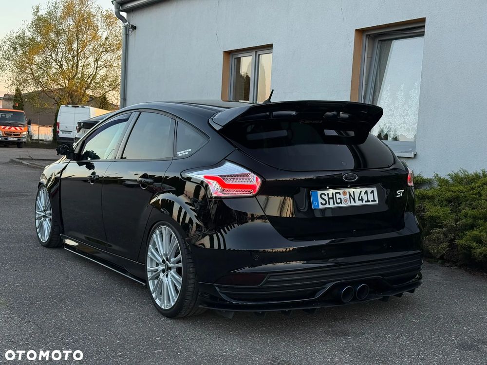 Ford Focus 2.0 EcoBoost ST - 6