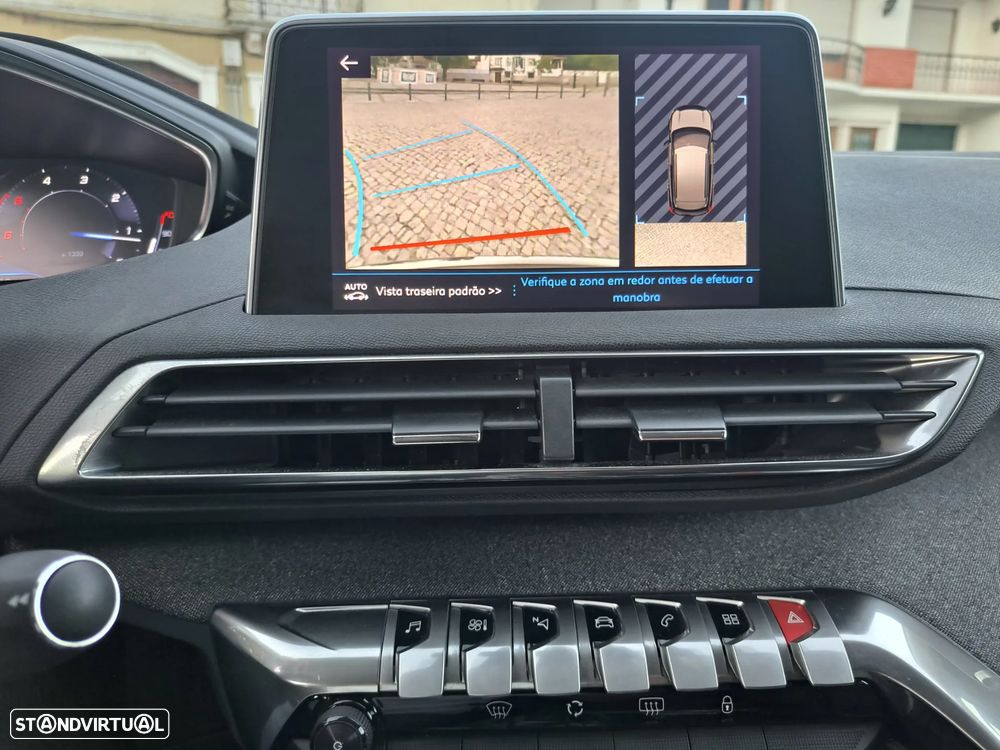 Peugeot 3008 1.5 BlueHDi Allure EAT8 - 25