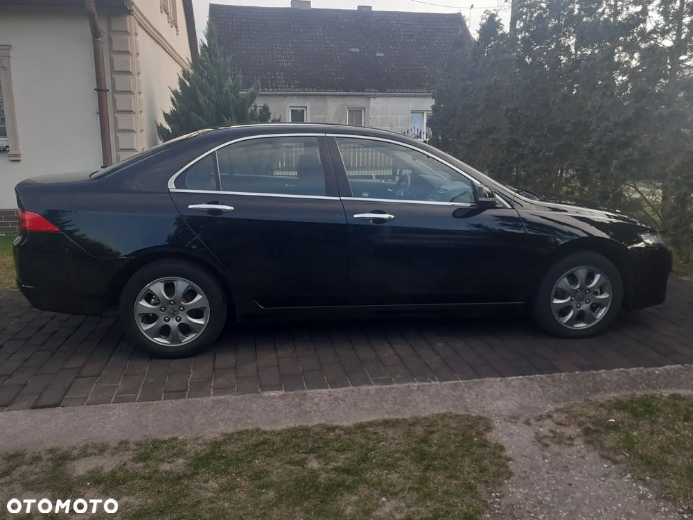 Honda Accord 2.0 Comfort - 15