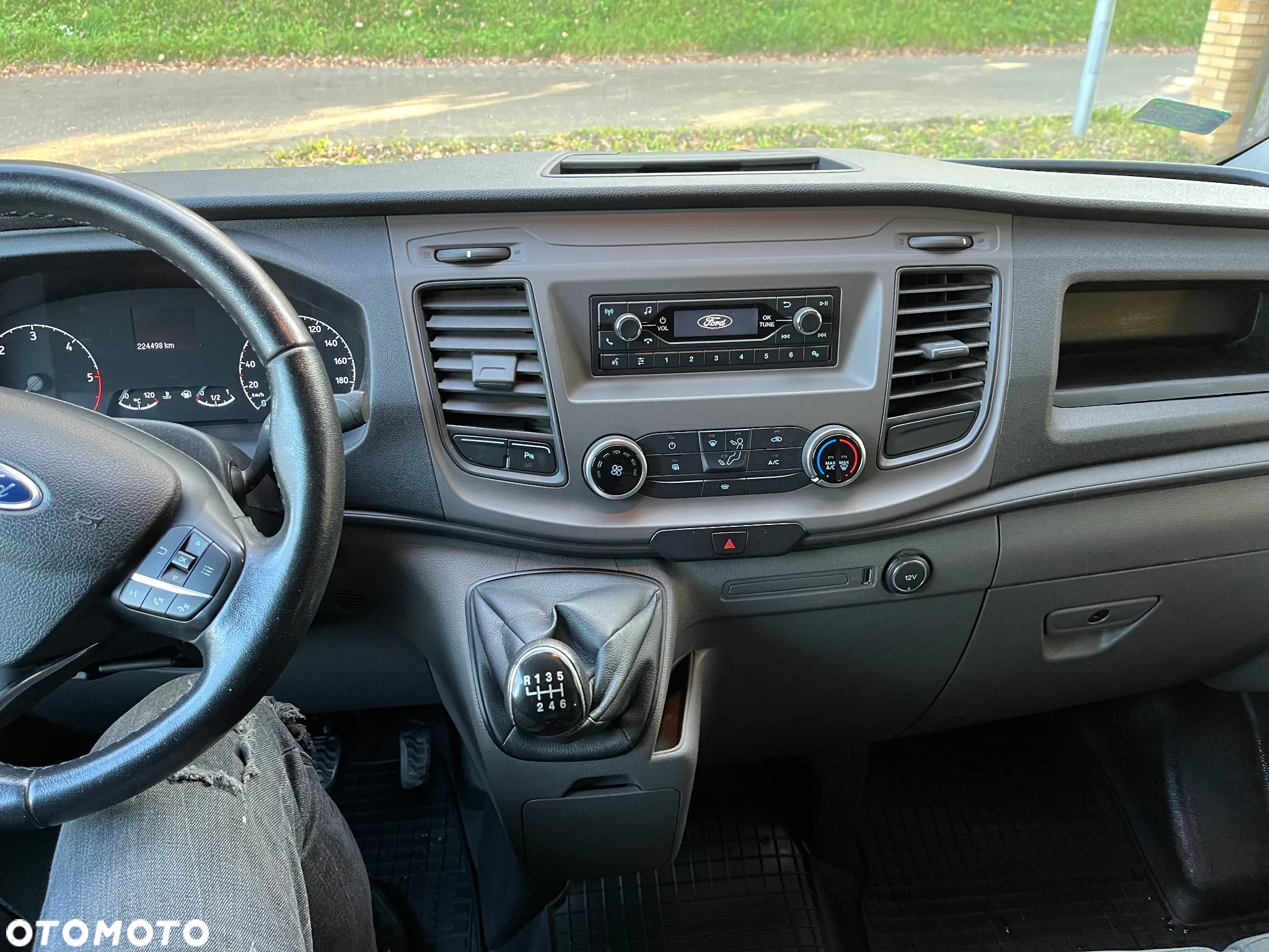 Ford TRANSIT CUSTOM - 14