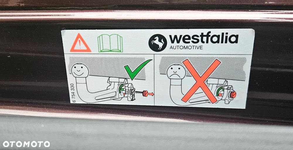 Volkswagen Passat 2.0 TDI (BlueMotion Technology) Highline - 24