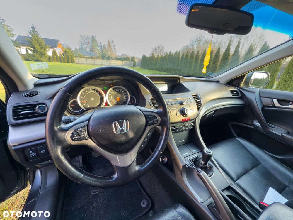 Honda Accord 2.0 Executive - 7