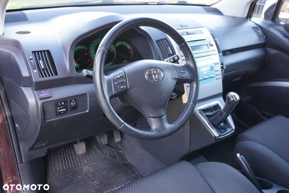 Toyota Corolla Verso 1.6 Luna - 9