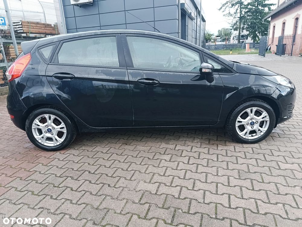 Ford Fiesta 1.0 Champions Edition - 7