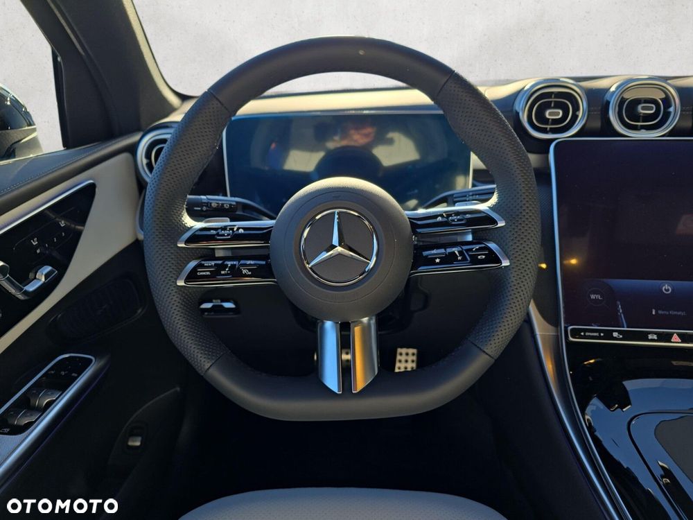 Mercedes-Benz GLC - 14