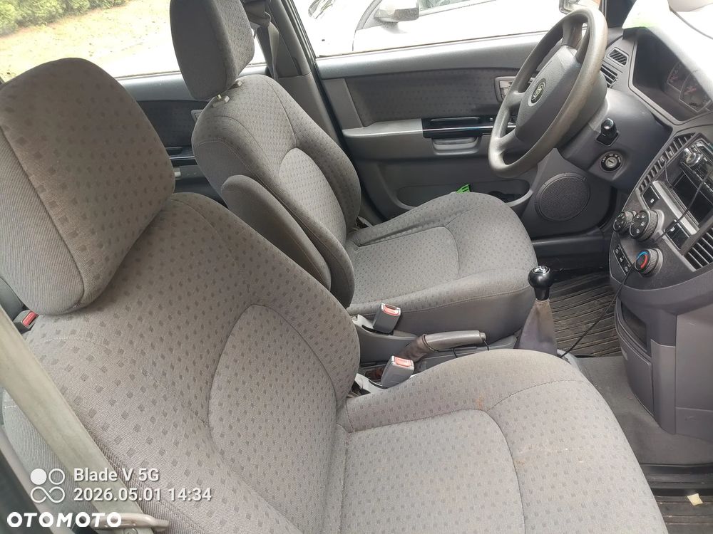 Kia Carens 1.6 / Tour - 5