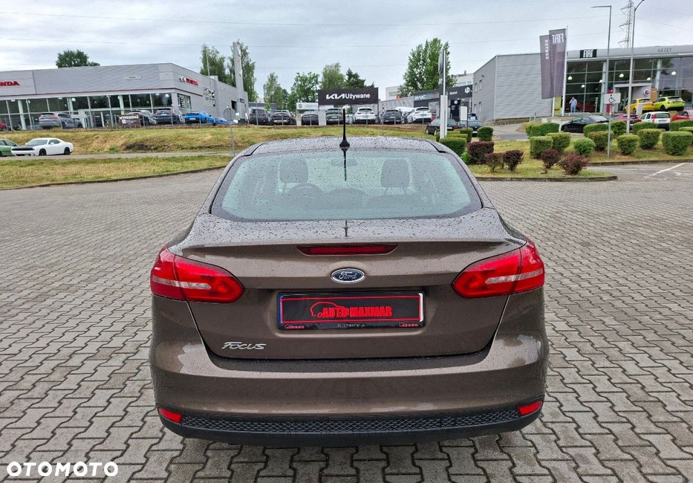 Ford Focus - 9