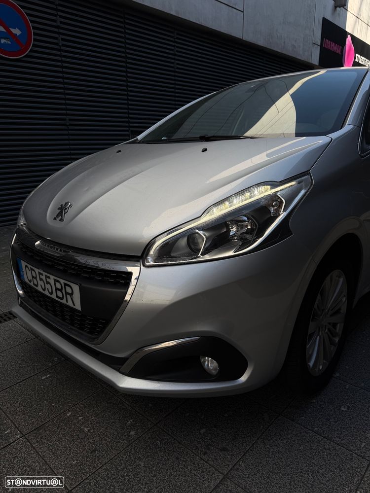 Peugeot 208 PureTech 82 Start & Stop Allure - 2