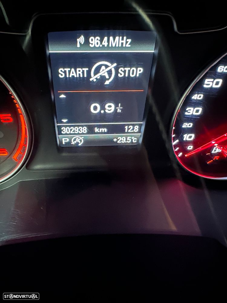 Audi Q3 2.0 TDI Sport S tronic - 17