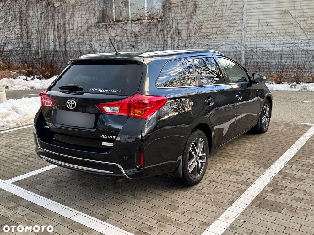 Toyota Auris 1.4 D-4D Premium EU5 - 9