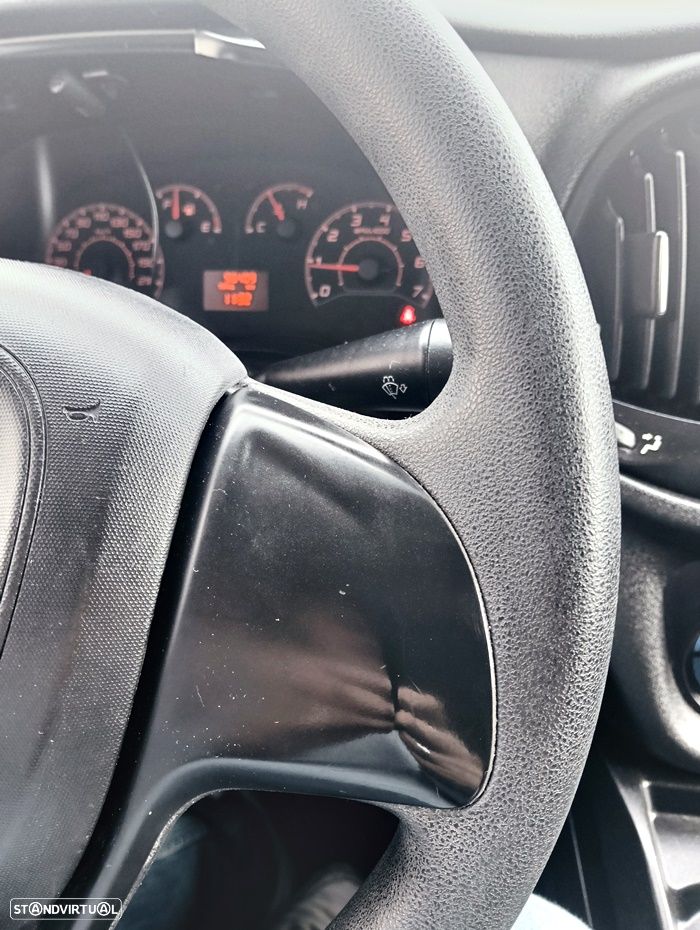 Fiat DOBLO CARGO1.3 MJ EASY 3Lugares - 30