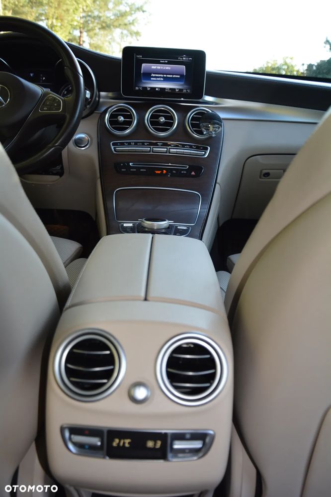 Mercedes-Benz GLC - 18