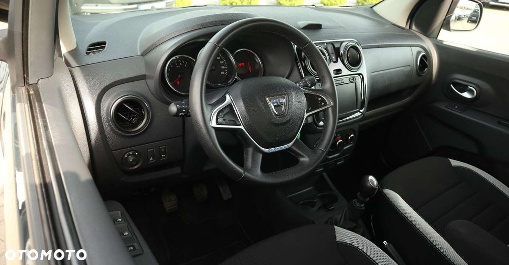 Dacia Lodgy Blue dCi 115 (7-Sitzer) Stepway - 11