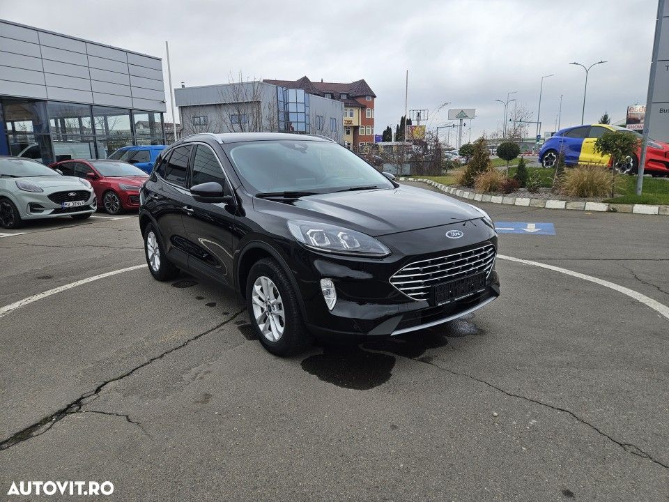 Ford Kuga - 3