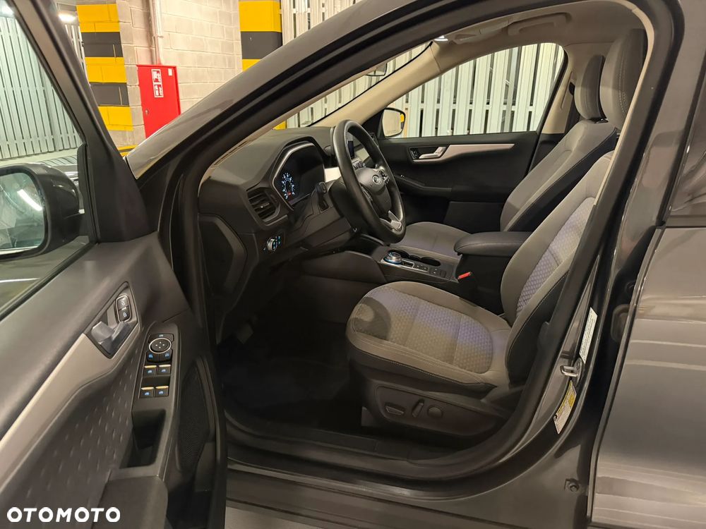 Ford Escape - 34