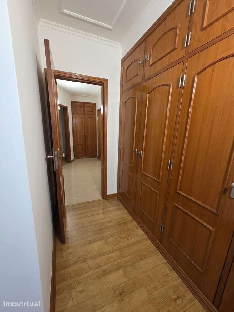Apartamento T2- Não pretendo ser contactado por agências imobiliárias. - Grande imagem: 4/10