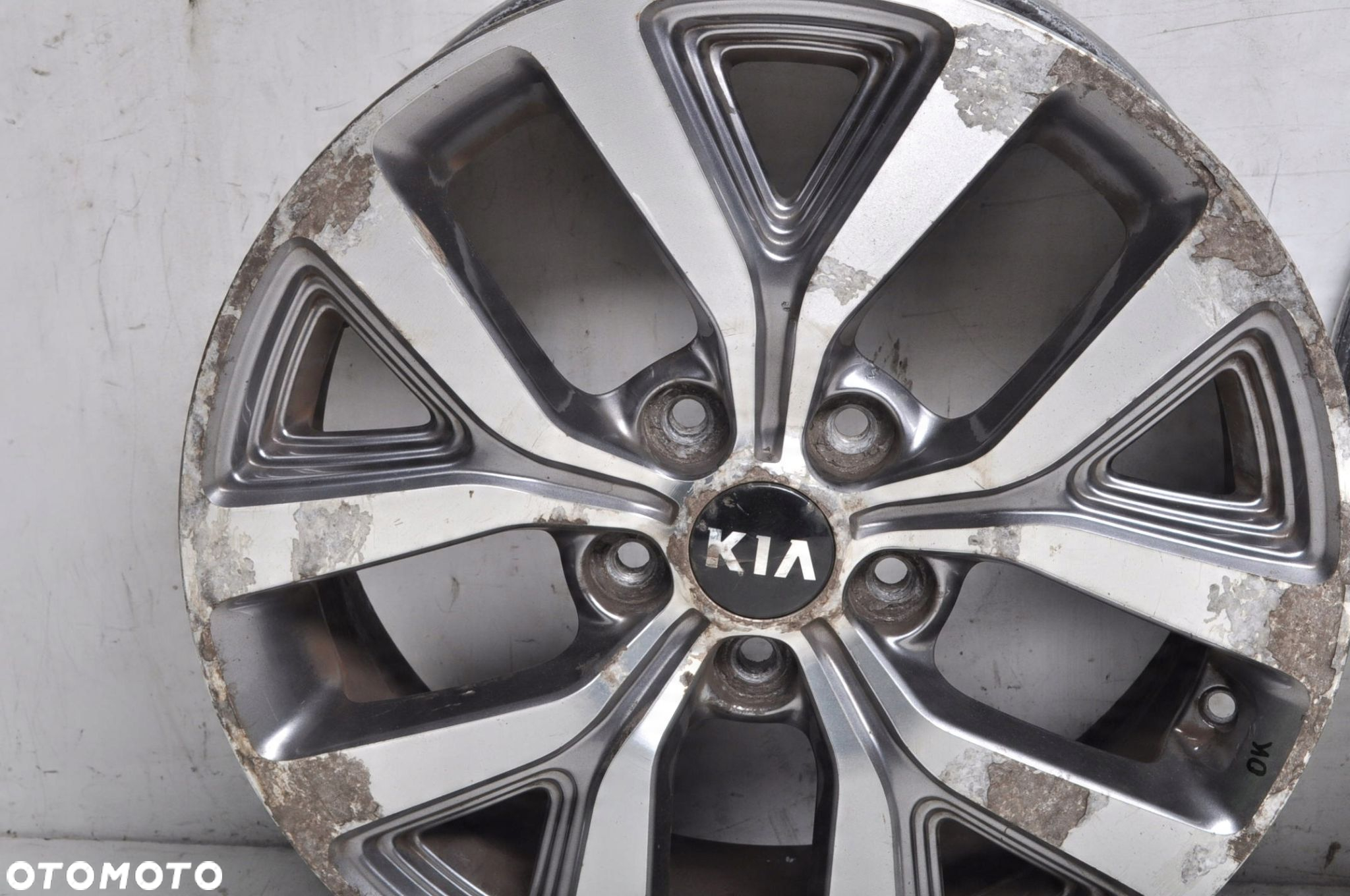 KIA CEED FELGI ALUMINIOWE 52910-3W610 OE 6.5" x 17" 5x114.3 ET 40 - 9