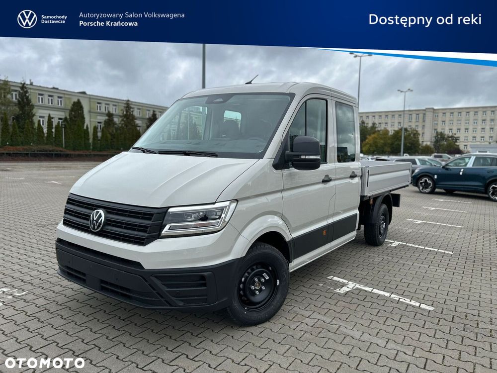 Volkswagen Crafter Crafter 35 Skrzyniowy z podwójną kabiną silnik: 2,0 l EU6 SCR 177 KM / skrzynia biegów: 4MOTION automatyczna 8-biegowa rozstaw osi: 3640 mm - 1