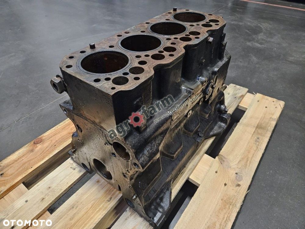 Blok silnika Jhon Deere 6100, 6200, 6300, 6400 - 3