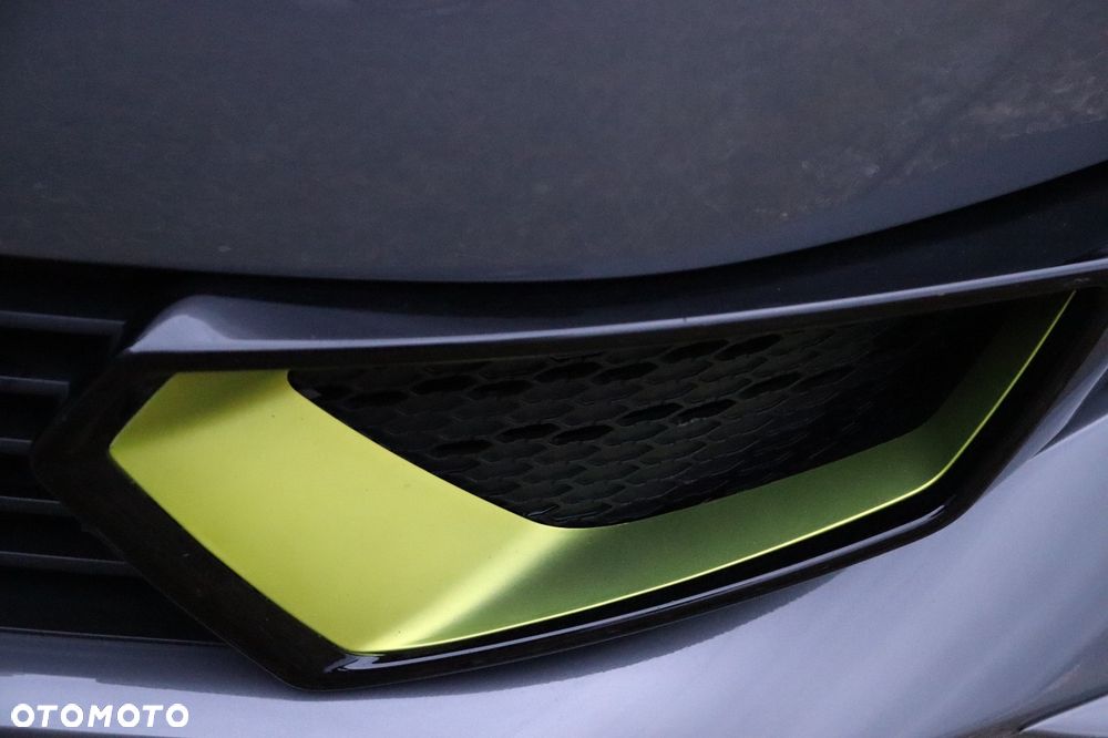 Peugeot 508 Plug-In Hybrid SPORT ENGINEERED - 19